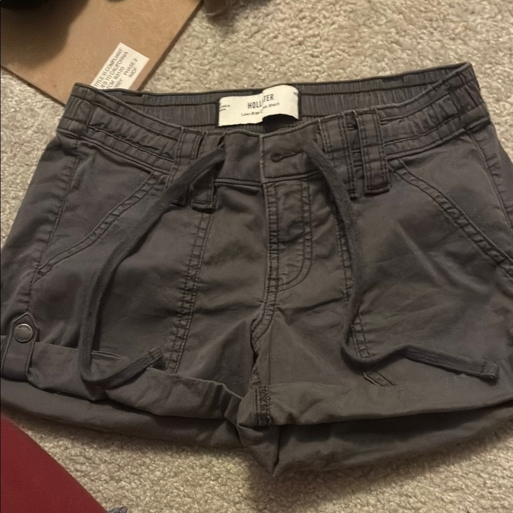 Hollister Gray Cargo Shorts Tailored Cuffed Hem
